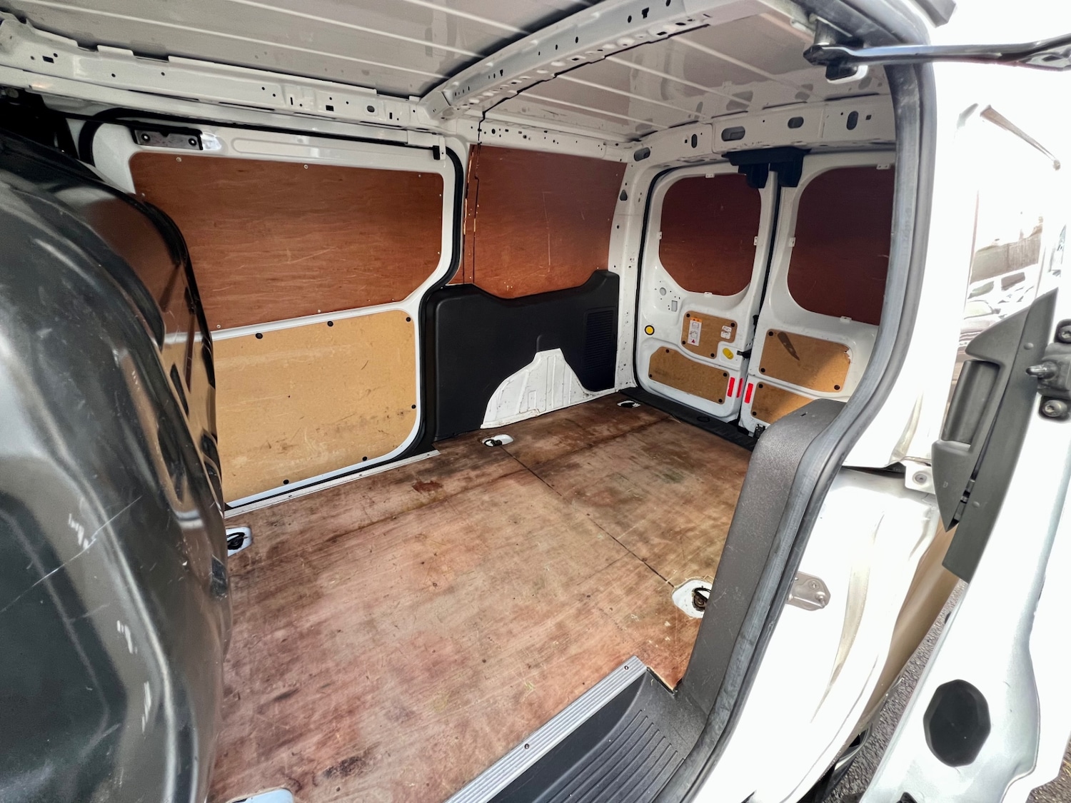 Used Ford Transit Connect 2016 for sale - 77636837: Photo 8