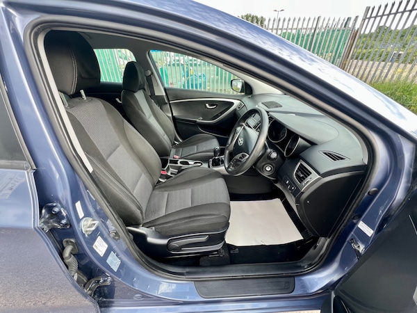 Used Hyundai i30 2013 for sale - 74760603: Photo 15