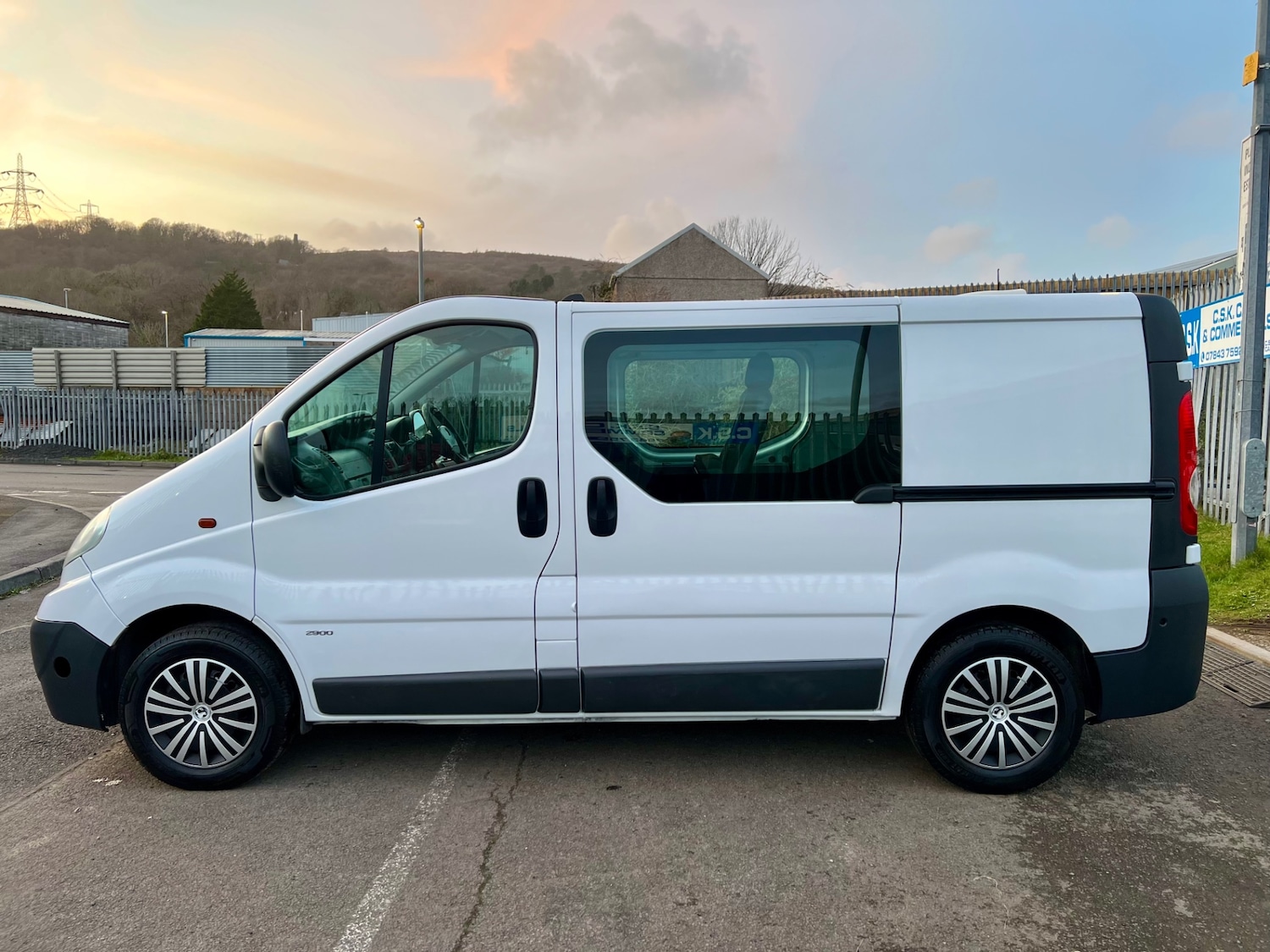 Used Vauxhall Vivaro 2013 for sale - 77897922: Photo 10