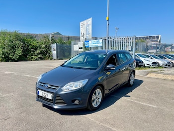 Used Ford Focus 2014 for sale - 79038790: Photo