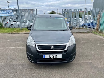 Used Peugeot Partner 2018 for sale - 75650525: Photo