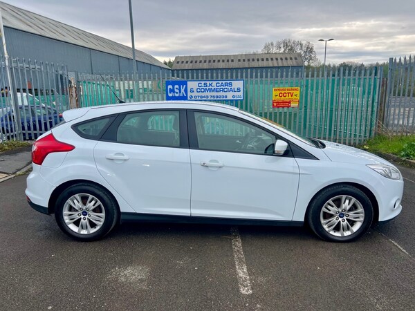 Used Ford Focus 2013 for sale - 74434059: Photo 4
