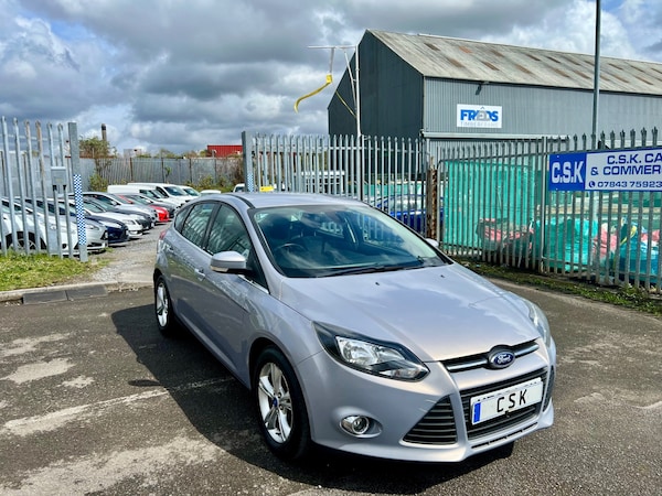 Used Ford Focus 2013 for sale - 74434060: Photo 2