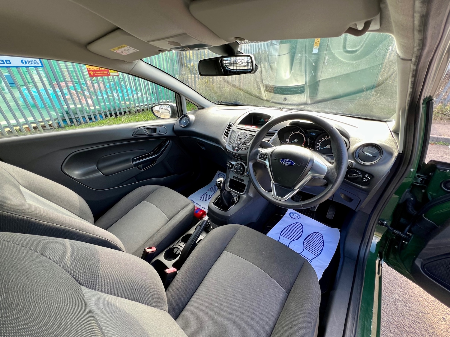 Used Ford Fiesta 2015 for sale - 76282542: Photo 14