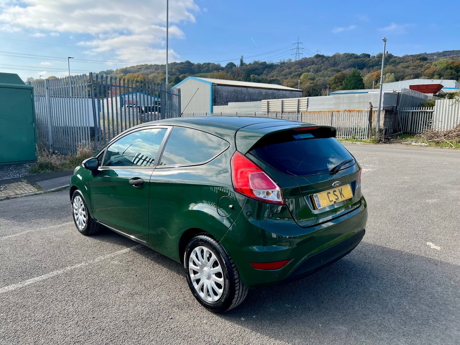 Used Ford Fiesta 2015 for sale - 76282542: Photo 7
