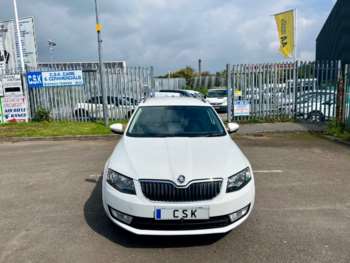 Used Skoda Octavia 2015 for sale - 72114955: Photo