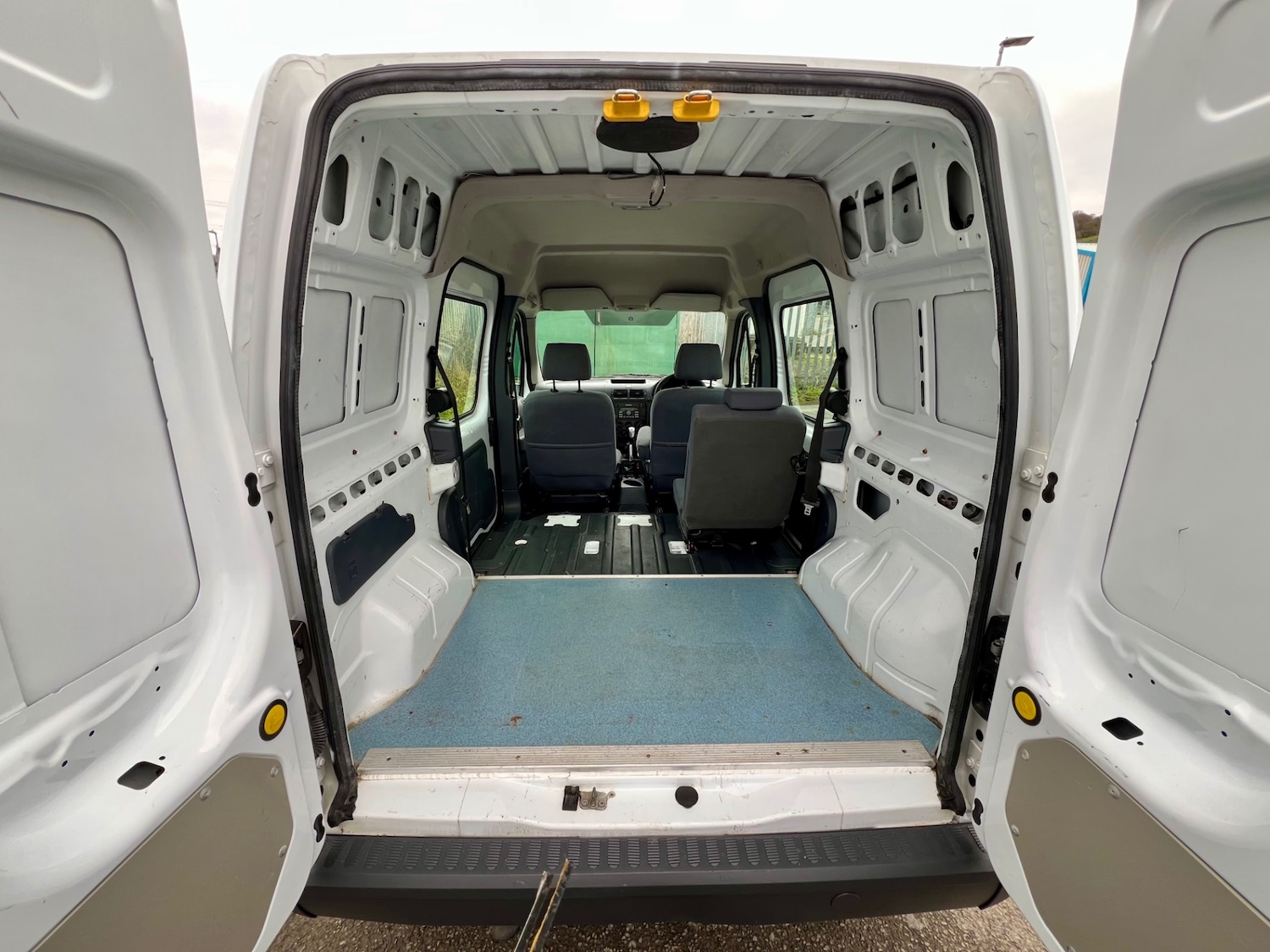 Used Ford Transit Connect 2009 for sale - 77799492: Photo 9