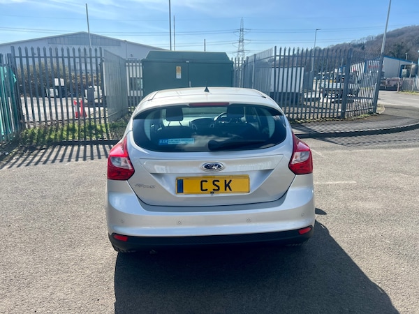 Used Ford Focus 2013 for sale - 74100369: Photo 7
