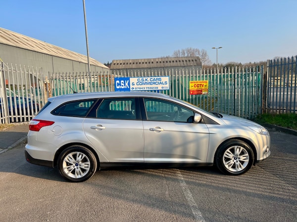 Used Ford Focus 2014 for sale - 74151737: Photo 6