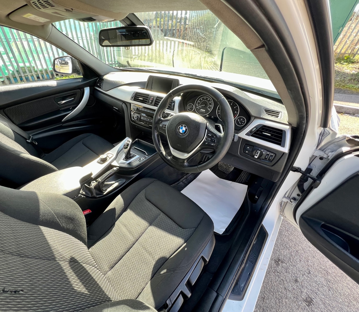 Used BMW 3 Series 2019 for sale - 77898681: Photo 14