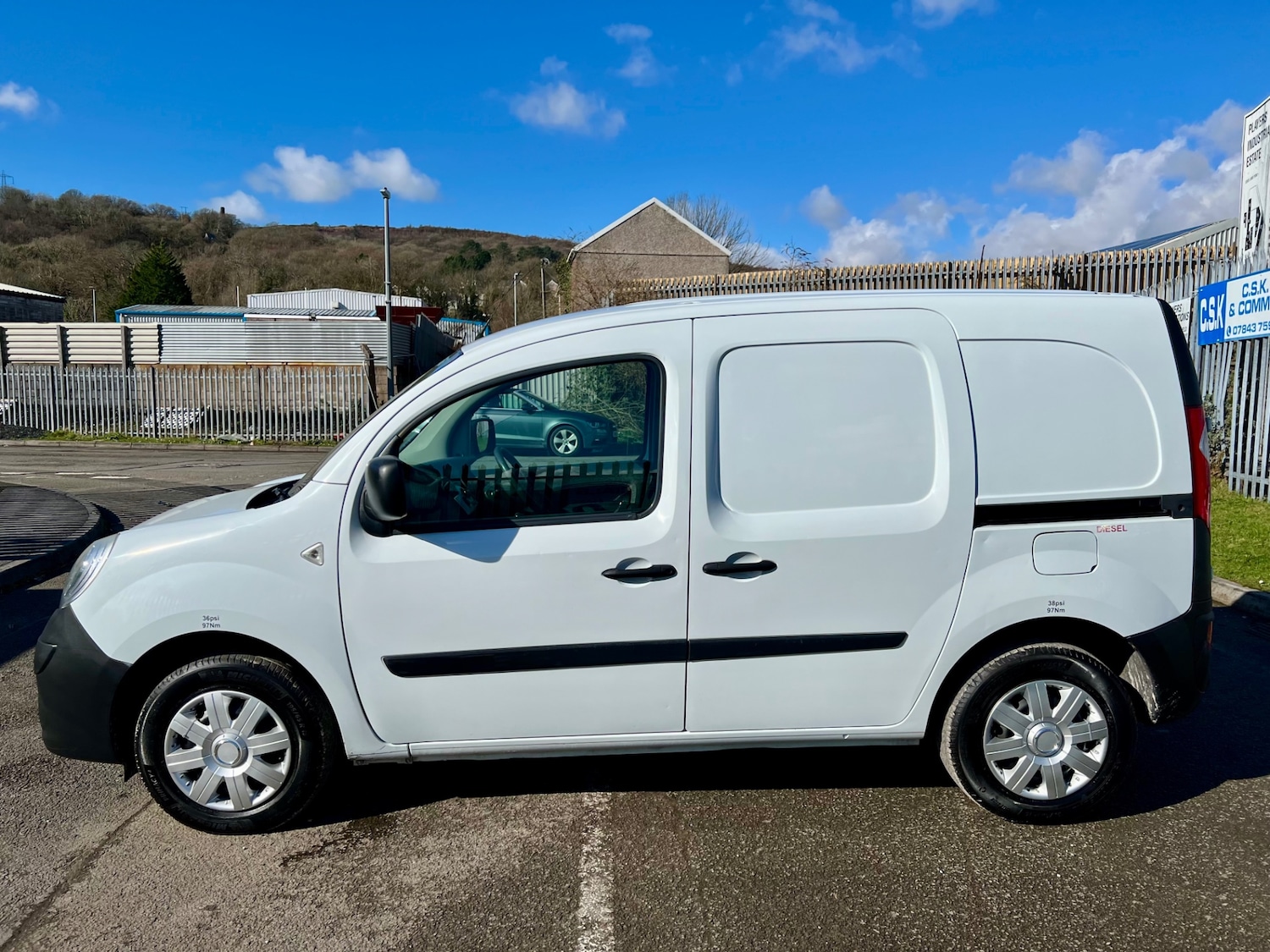 Used Renault Kangoo 2012 for sale - 77744356: Photo 9