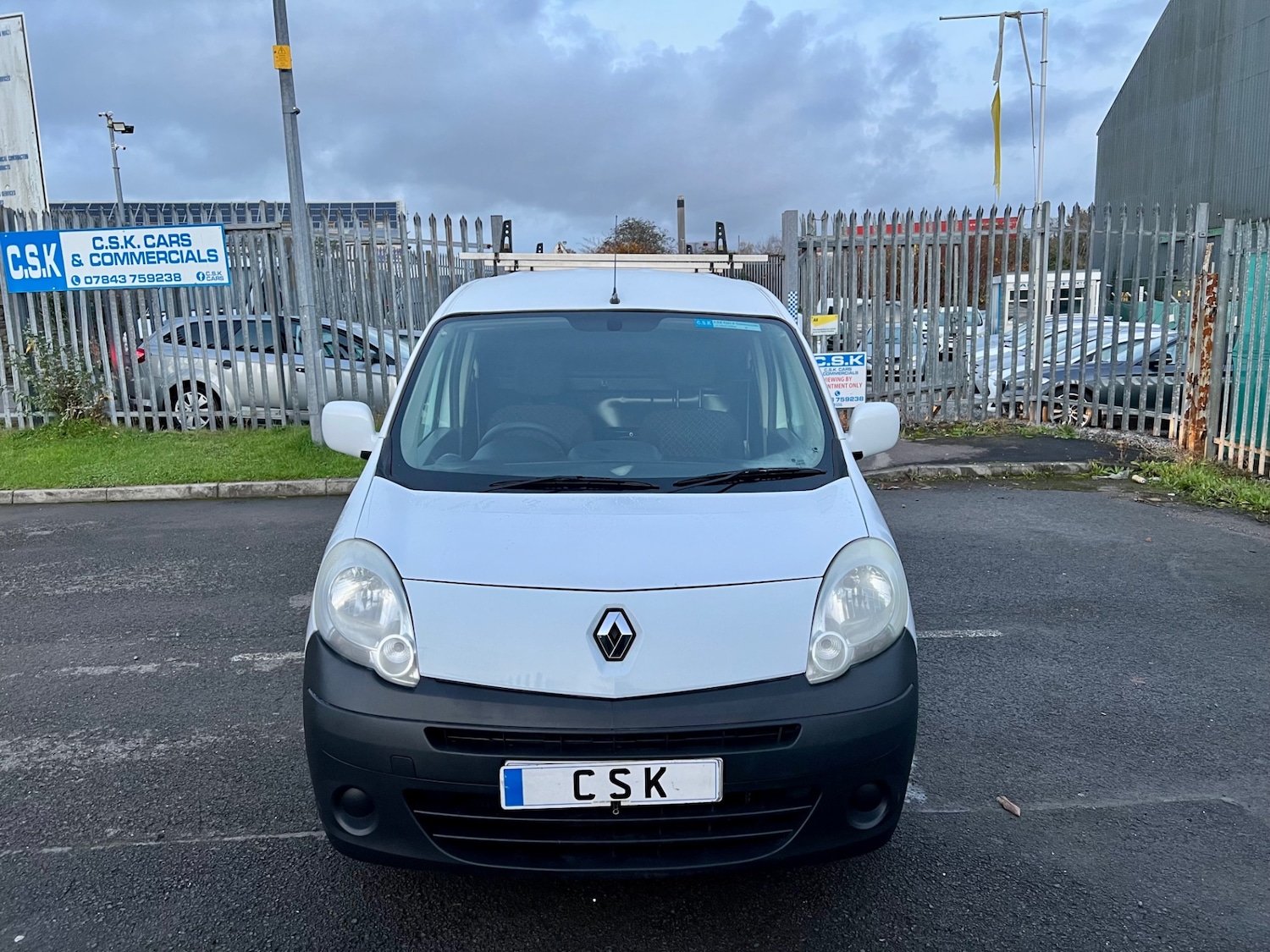 Used Renault Kangoo 2011 for sale - 76522556: Photo 2
