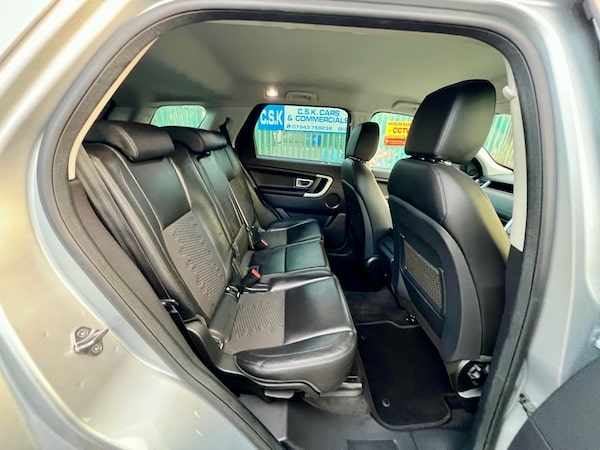 Used Land Rover Discovery 2024 for sale - 76282560: Photo 10