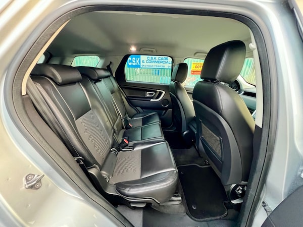 Used Land Rover Discovery 2024 for sale - 76282560: Photo 13