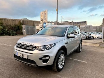 Used Land Rover Discovery 2024 for sale - 76282560: Photo 3