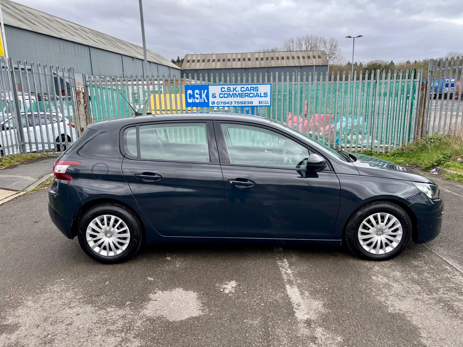 Used Peugeot 308 2016 for sale - 78156480: Photo 6