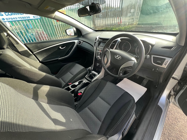 Used Hyundai i30 2014 for sale - 73837824: Photo 13