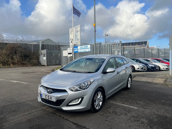 Used Hyundai i30 2014 for sale - 73837824: Photo 3