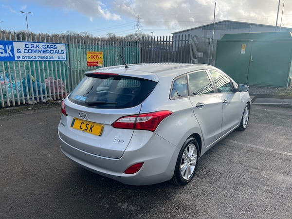 Used Hyundai i30 2014 for sale - 73837824: Photo 5
