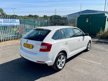 Used Skoda Rapid Spaceback 2014 for sale - 79475132: Photo