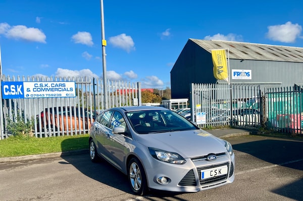 Used Ford Focus 2012 for sale - 74760419: Photo 4
