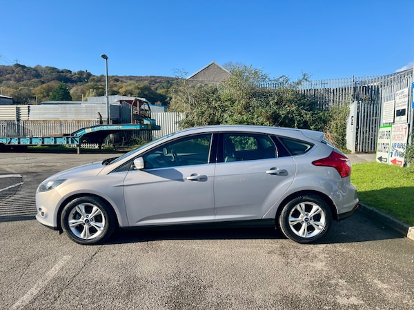 Used Ford Focus 2012 for sale - 74760419: Photo 9