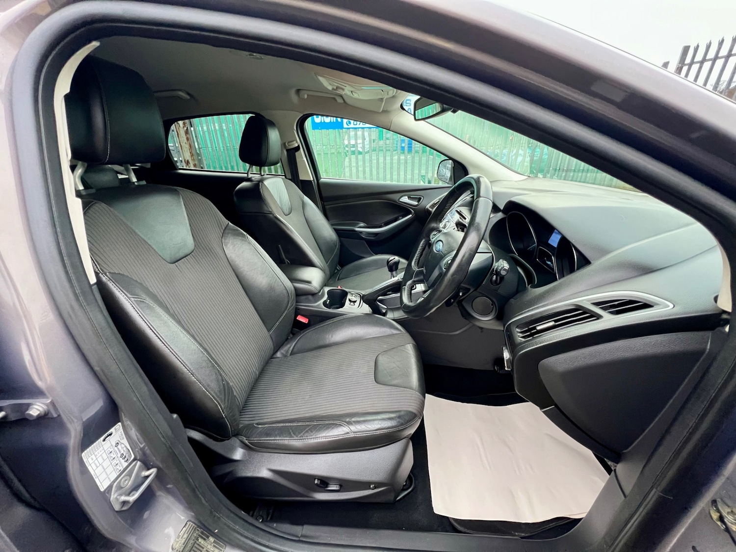 Used Ford Focus 2012 for sale - 77613155: Photo 14