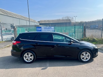 Used Ford Focus 2014 for sale - 77997630: Photo