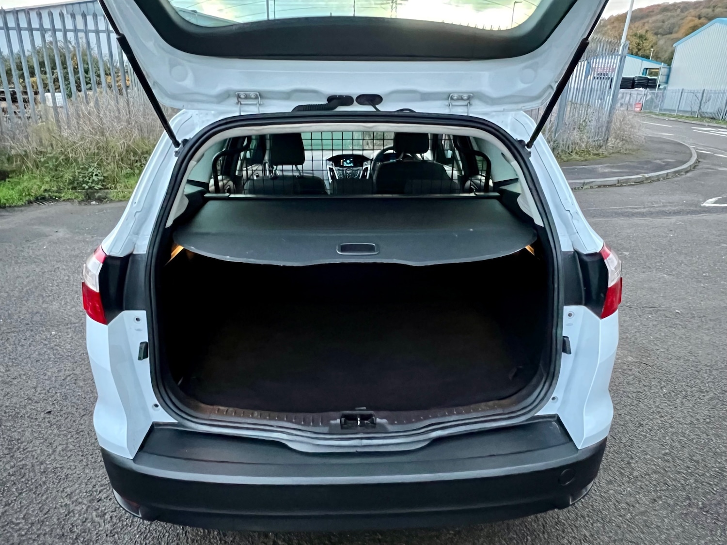 Used Ford Focus 2014 for sale - 76440070: Photo 9