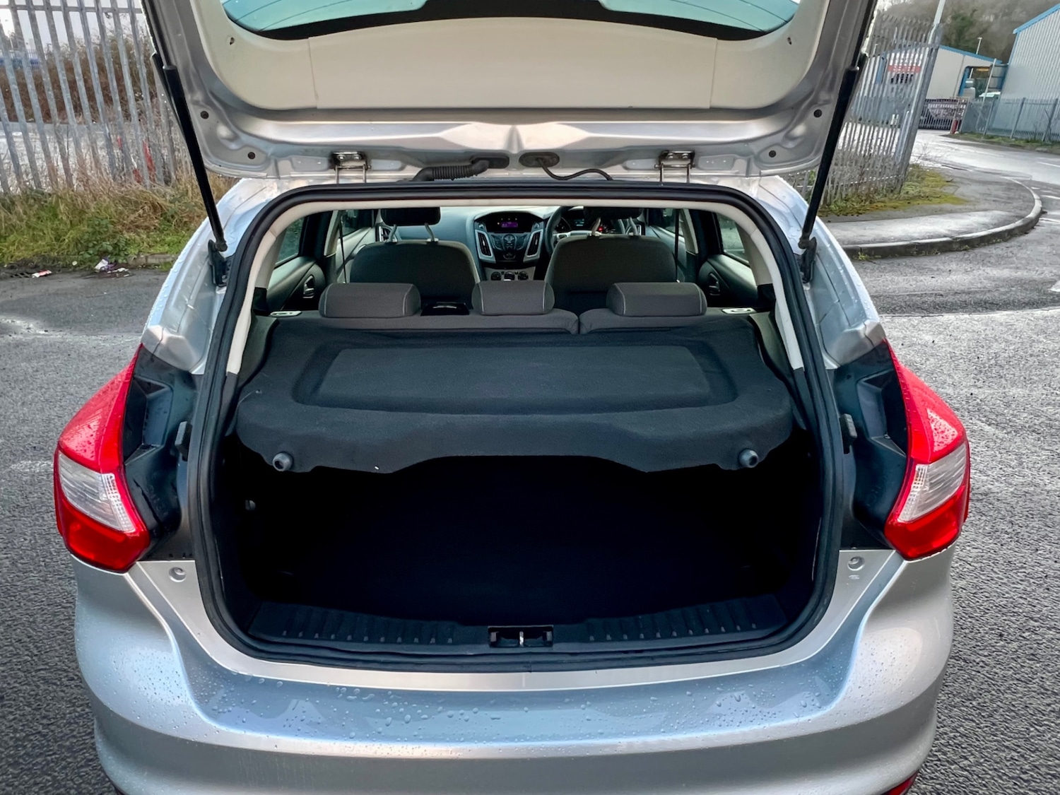 Used Ford Focus 2012 for sale - 77549260: Photo 9