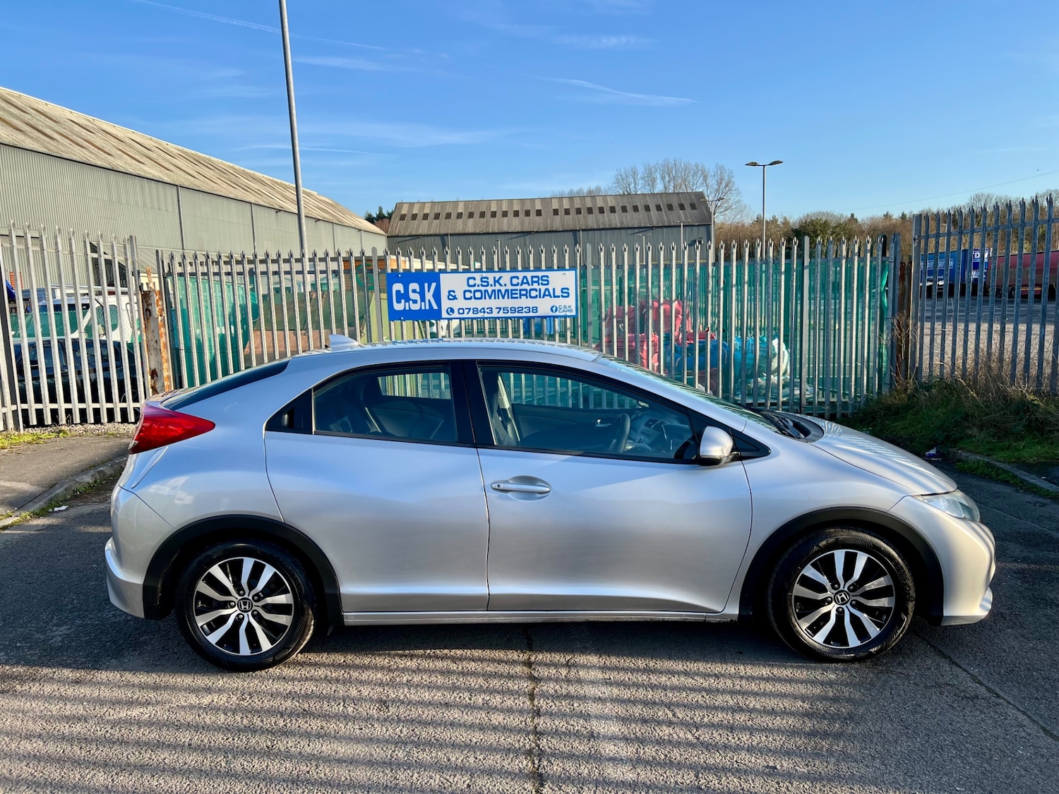 Used Honda Civic 2013 for sale - 77684413: Photo 4