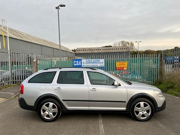 Used Skoda Octavia 2013 for sale - 76281832: Photo