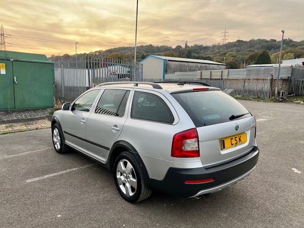 Used Skoda Octavia 2013 for sale - 76281832: Photo 9