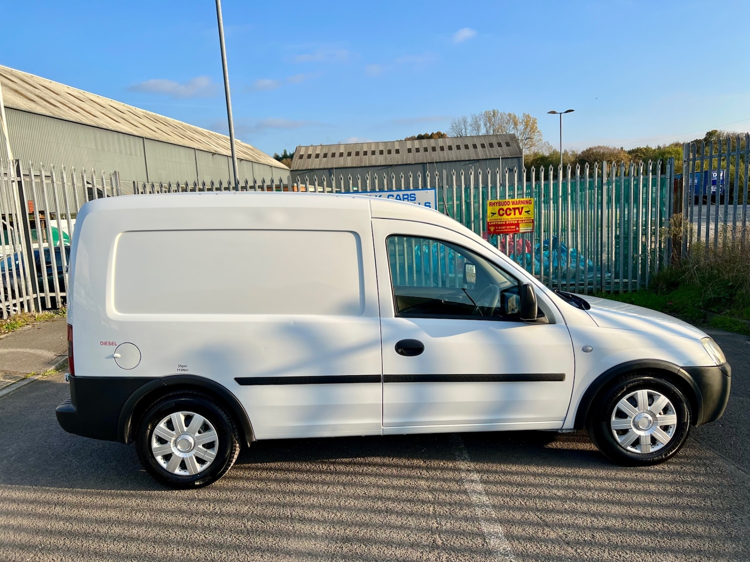 Used Vauxhall Combo 2008 for sale - 76281842: Photo 4