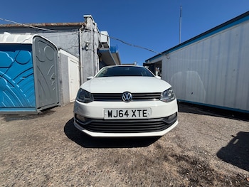Used Volkswagen Polo 2014 for sale - 79572191: Photo