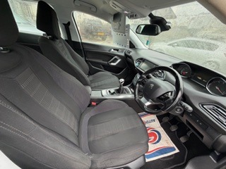 Used Peugeot 308 2016 for sale - 77640237: Photo 4