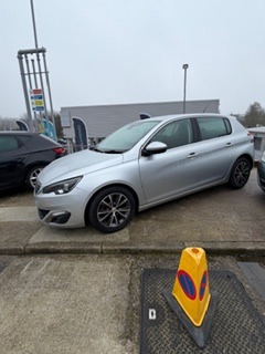 Used Peugeot 308 2016 for sale - 77640237: Photo 7