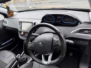 Used Peugeot 2008 2014 for sale - 77676444: Photo 5