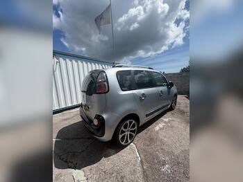 Used Citroen C3 Picasso 2016 for sale - 79688601: Photo
