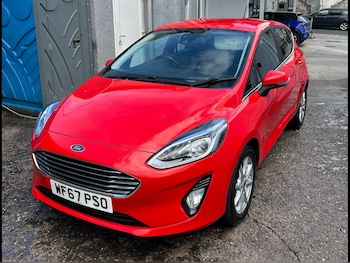 Used Ford Fiesta 2017 for sale - 79004368: Photo