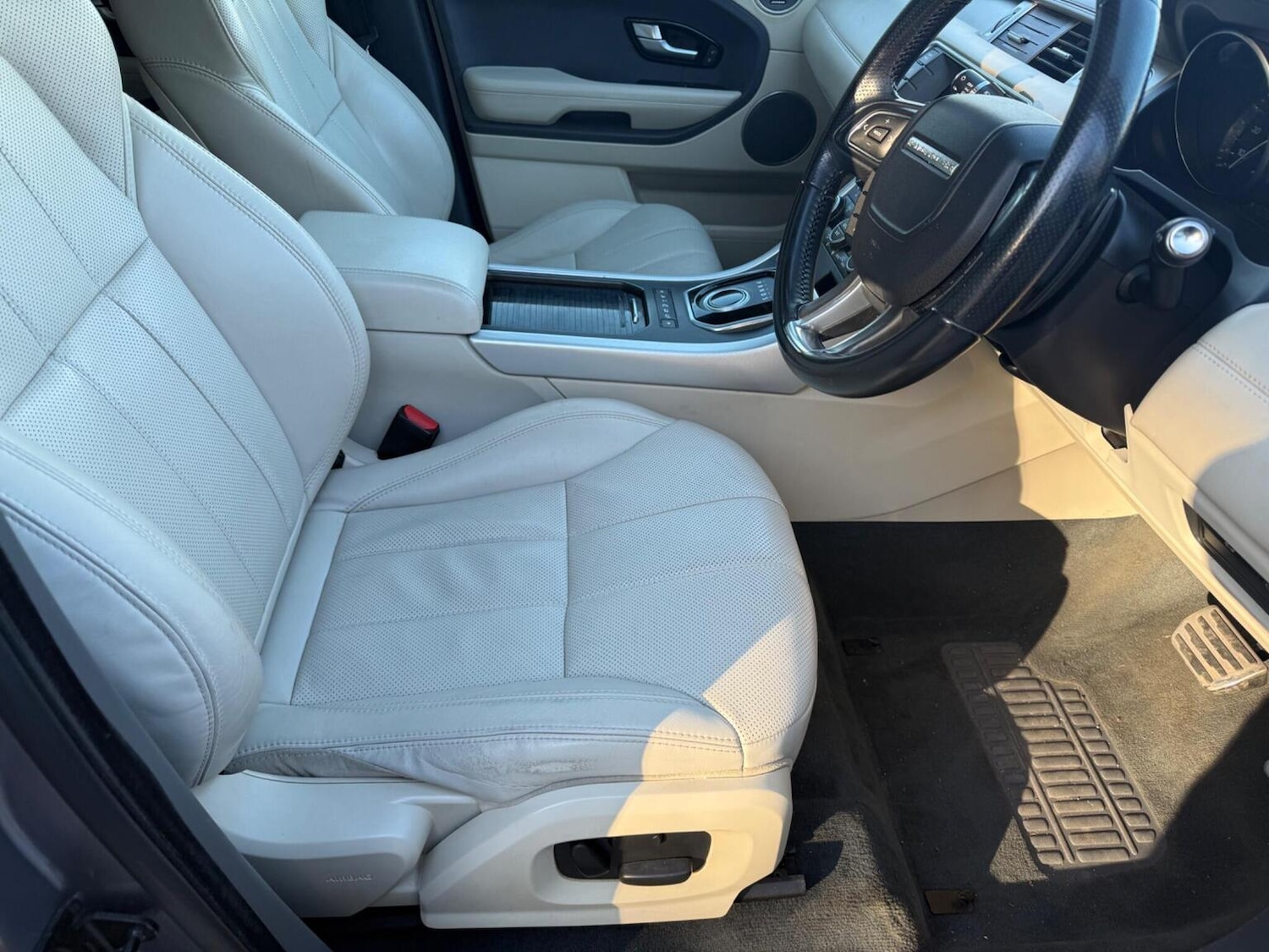 Used Land Rover Range Rover Evoque 2014 for sale - 77147954: Photo 5