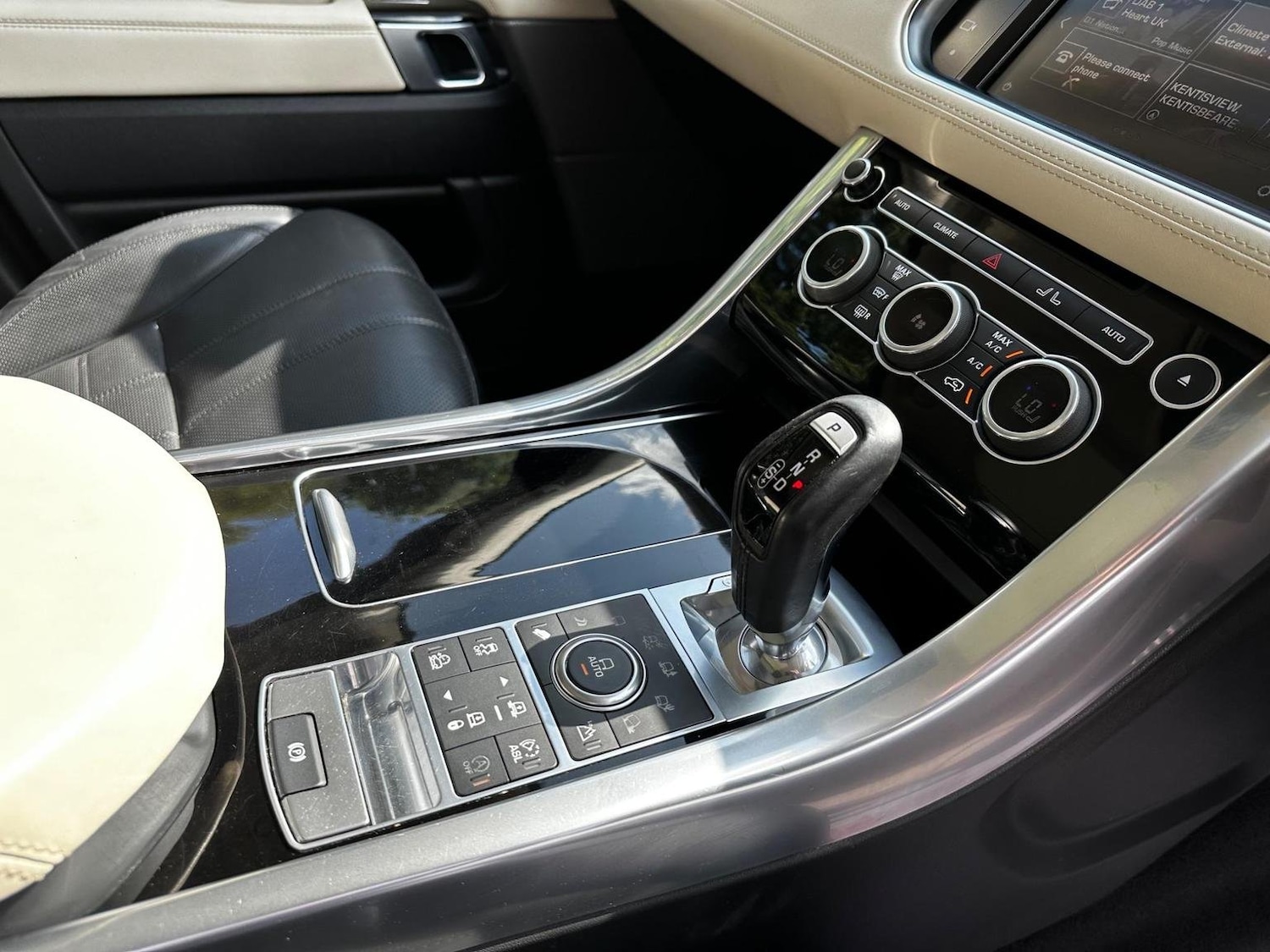 Used Land Rover Range Rover Sport 2016 for sale - 77147952: Photo 22