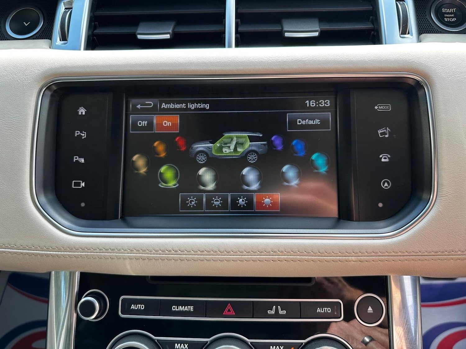 Used Land Rover Range Rover Sport 2016 for sale - 77147952: Photo 35