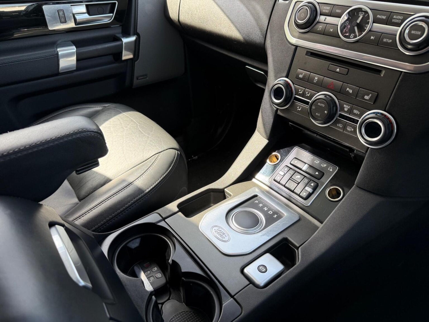 Used Land Rover Discovery 2014 for sale - 78168908: Photo 12