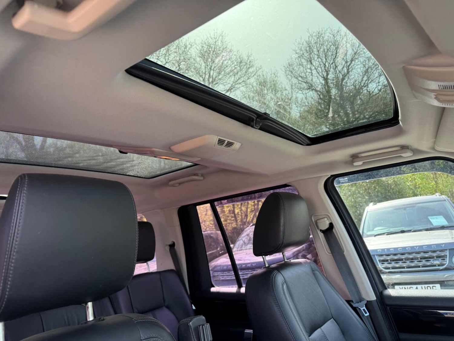 Used Land Rover Discovery 2014 for sale - 78168908: Photo 32