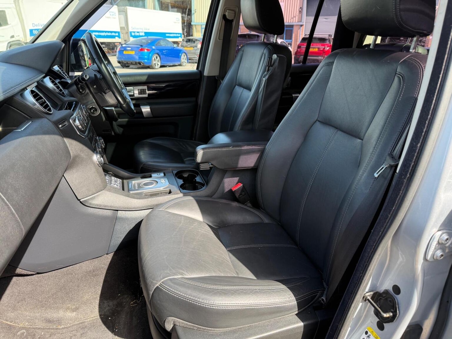 Used Land Rover Discovery 2014 for sale - 78168908: Photo 35