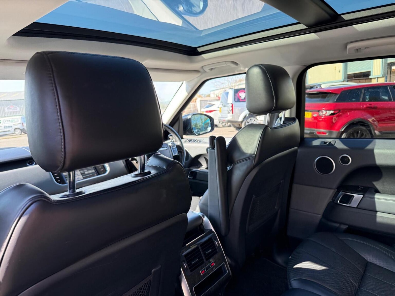 Used Land Rover Range Rover Sport 2014 for sale - 77938010: Photo 24