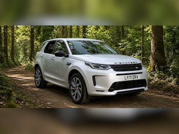 Used Land Rover Discovery Sport 2022 for sale - 78932381: Photo