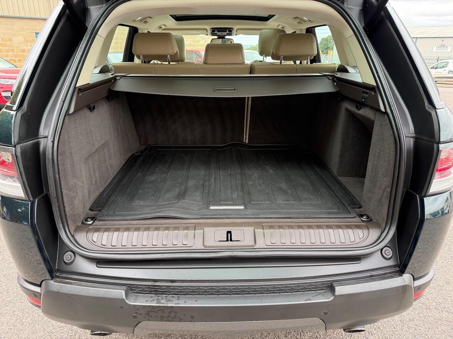 Used Land Rover Range Rover Sport 2016 for sale - 77707327: Photo 30