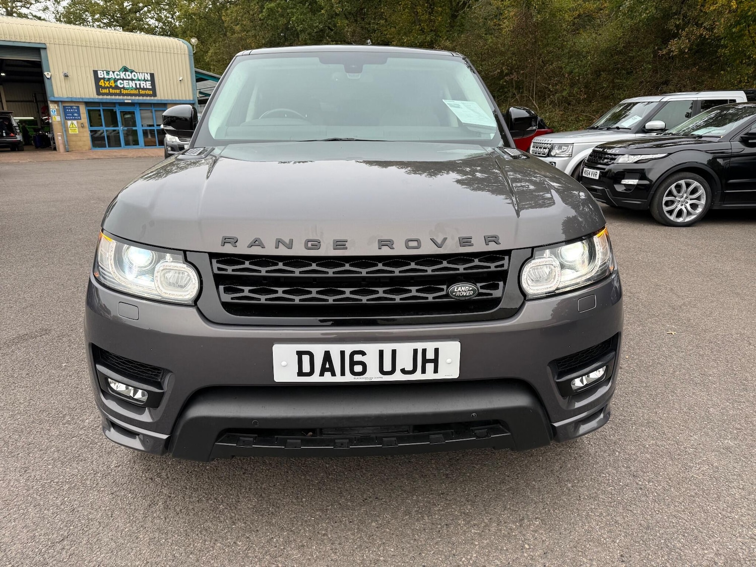 Used Land Rover Range Rover Sport 2016 for sale - 76398077: Photo 10